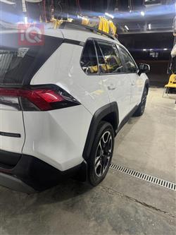 تويوتا راف 4